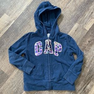 Gap sweatshirt